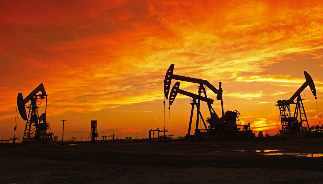 EIA Forecasts Lower Oil Price in 2025 Amid Significant Market Uncertainties