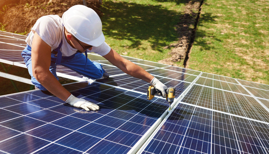 Solar And Battery Storage Will Lead New Generation This Year